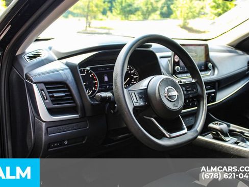 Used 2024 Nissan Rogue S AWD/4WD image 20