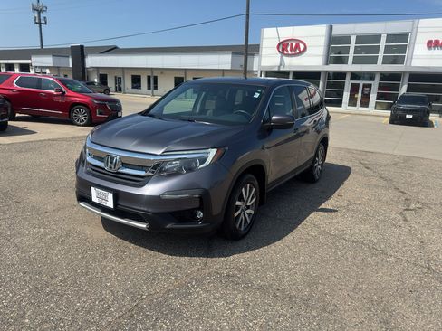 Used 2019 Honda Pilot EX-L image 2