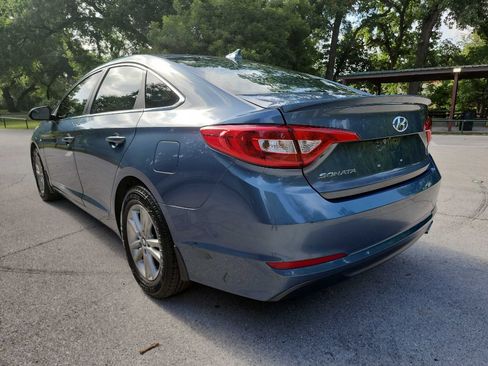 Used 2015 Hyundai Sonata SE w/ Option Group 09 FWD image 5