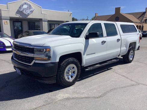 Used 2017 Chevrolet Silverado 1500 W/T w/ Trailering Package image 1