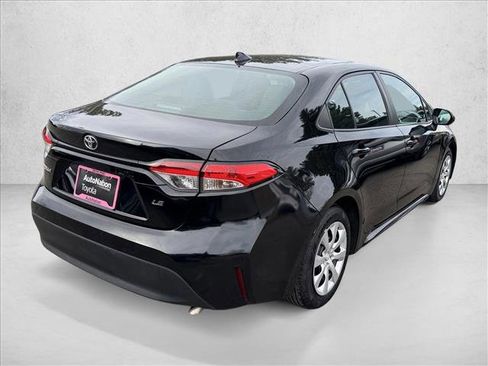 Used 2024 Toyota Corolla LE image 5