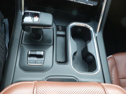 Certified 2024 GMC Sierra 1500 Denali Ultimate image 15