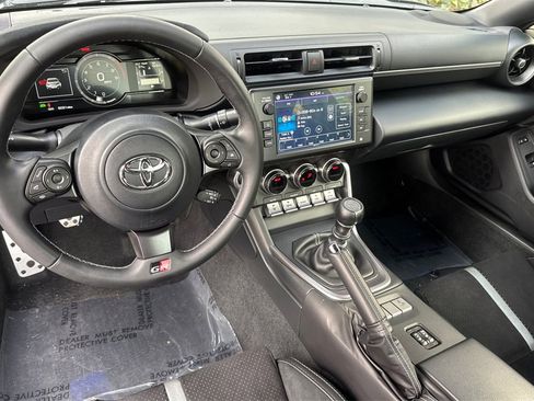 Certified 2025 Toyota GR86 Premium image 12