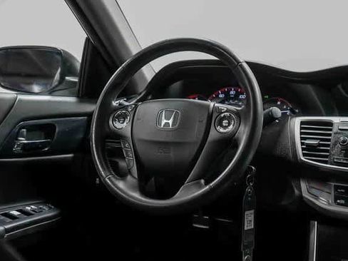 Used 2013 Honda Accord Sport image 15