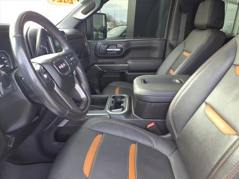 Used 2021 GMC Sierra 2500 AT4 w/ AT4 Premium Plus Package image 14