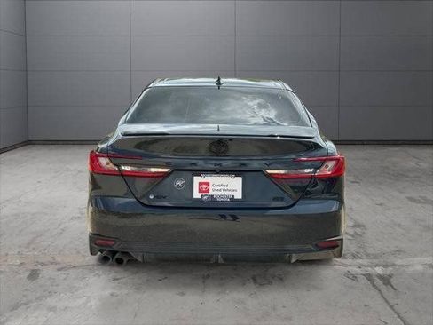 Used 2025 Toyota Camry SE w/ Convenience Package FWD image 34