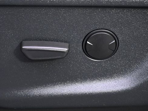 Used 2023 Ford F150 XLT w/ XTR Package image 14