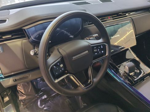 New 2026 Land Rover Range Rover Sport SE AWD/4WD image 17