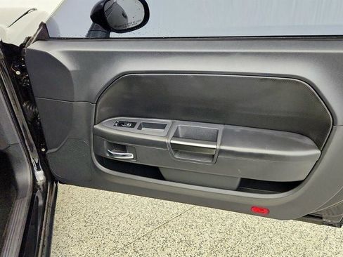 Used 2013 Dodge Challenger SXT RWD image 25