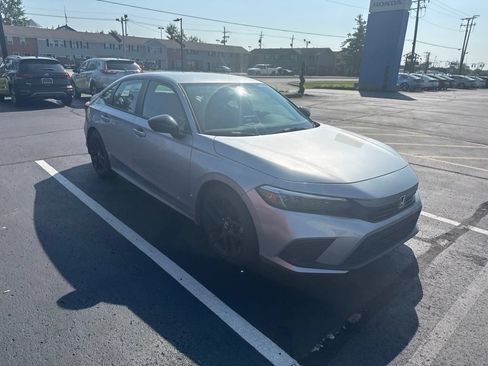 Used 2024 Honda Civic Sport image 15