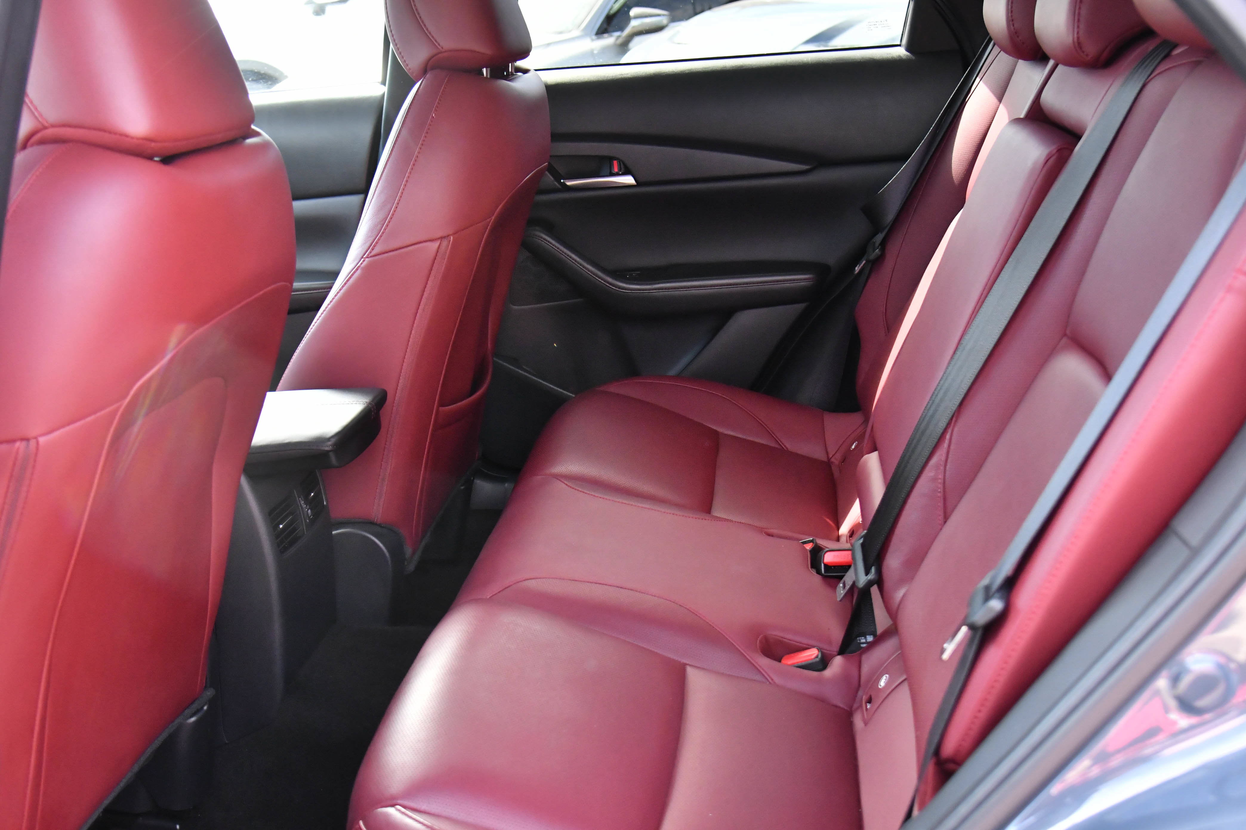 Used 2025 MAZDA CX-30 AWD 2.5 S w/ Preferred Package image 36