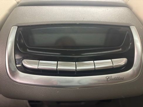 Used 2023 Cadillac XT6 Premium Luxury AWD/4WD image 18