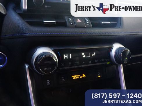 Used 2020 Toyota RAV4 XSE w/ XSE Grade Weather Package image 13