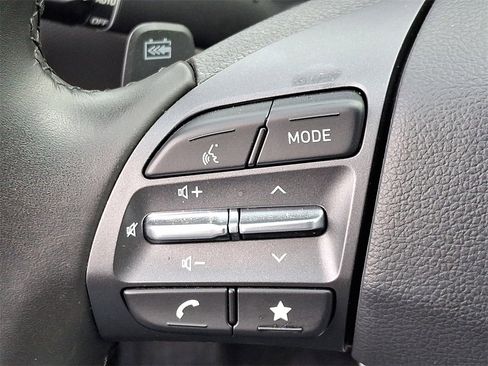 Used 2023 Hyundai Kona SEL image 23