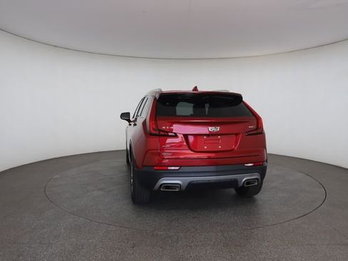 Used 2021 Cadillac XT4 Premium Luxury w/ Cold Weather Package AWD/4WD image 14