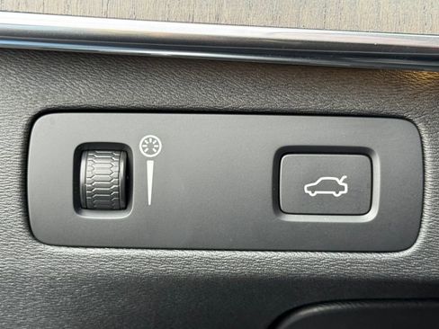 Used 2022 Volvo XC90 T6 Inscription w/ Advanced Package image 13