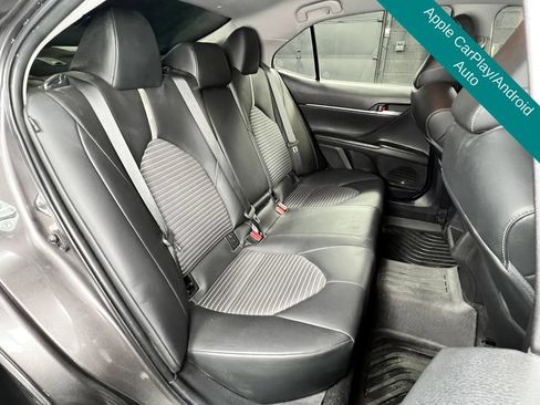 Used 2022 Toyota Camry SE w/ Carpet Mat Package (TMS) FWD image 18