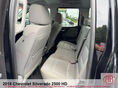 Used 2018 Chevrolet Silverado 2500 W/T AWD/4WD image 12