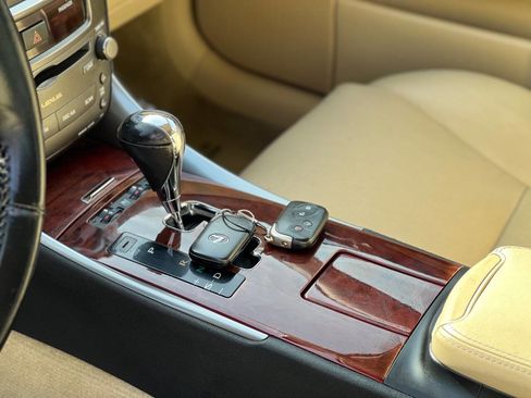 Used 2007 Lexus IS 250 Base 4dr Sedan (2.5L V6 6A) image 14