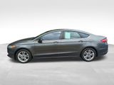Used 2018 Ford Fusion SE w/ Fusion SE Technology Package image 4