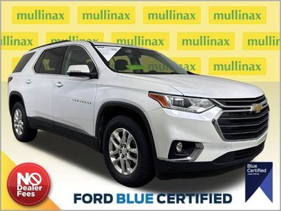 Used 2021 Chevrolet Traverse LT