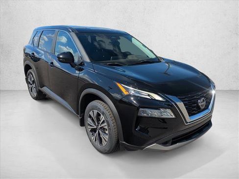 Used 2023 Nissan Rogue SV FWD image 3