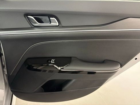 New 2026 Kia K5 GT-Line image 40