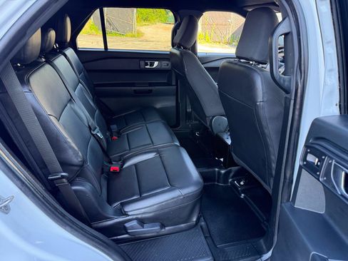 Used 2021 Ford Explorer 4WD Police Interceptor image 20