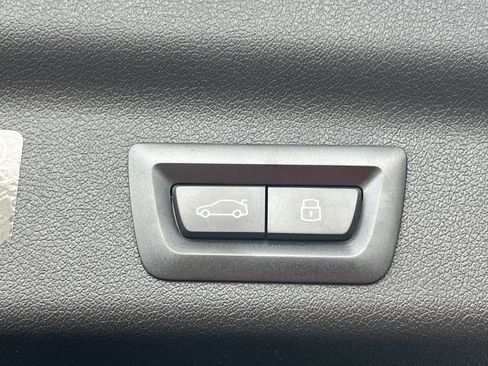 New 2025 BMW X1 xDrive28i w/ Convenience Package image 30