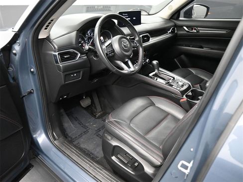 Used 2022 MAZDA CX-5 Carbon Edition image 2