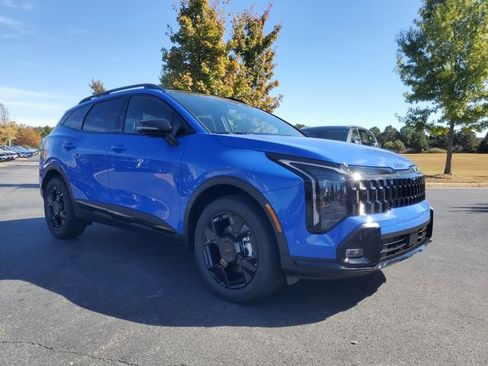 New 2026 Kia Sportage X-Line w/ X-Line Technology Package image 3