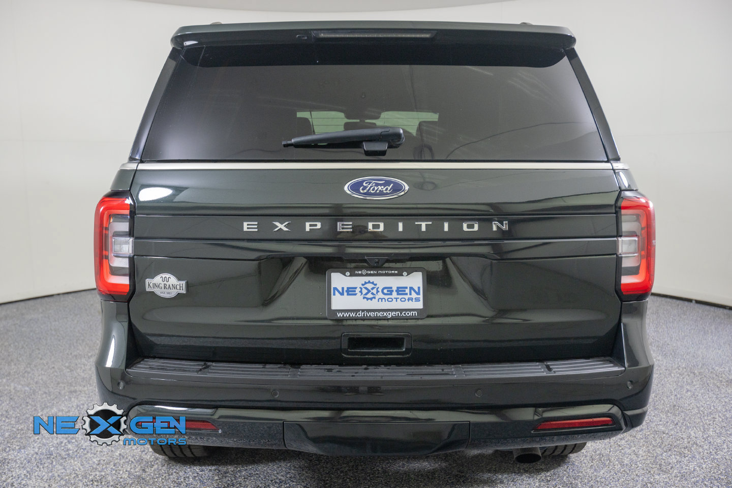 Used 2023 Ford Expedition King Ranch AWD/4WD image 35