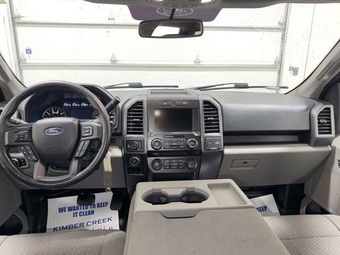 Used 2017 Ford F150 XLT w/ Equipment Group 302A Luxury AWD/4WD image 9