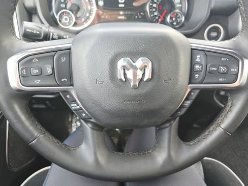 Used 2025 RAM 1500 Laramie AWD/4WD image 12