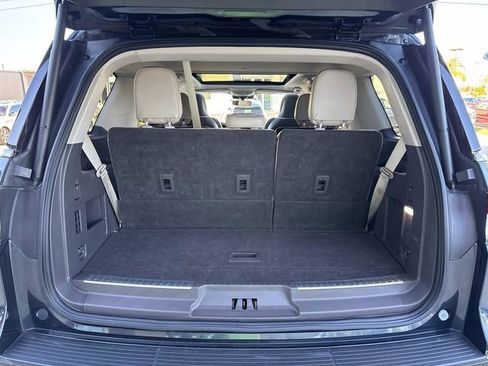 Certified 2022 Lincoln Navigator Reserve image 9