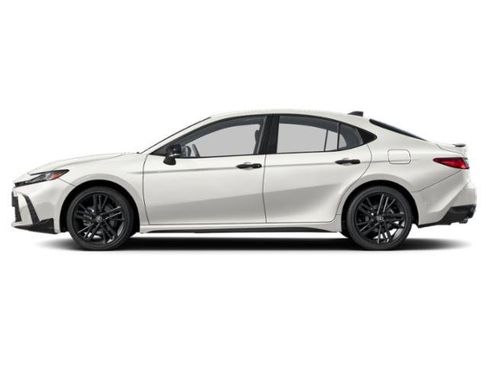 New 2026 Toyota Camry Hybrid AWD/4WD image 3
