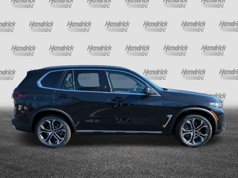 Used 2026 BMW X5 xDrive40i AWD/4WD image 11