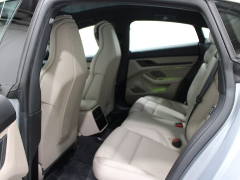 Used 2021 Porsche Taycan 4S AWD/4WD image 20