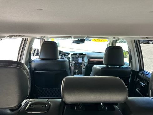 Certified 2021 Toyota 4Runner Limited AWD/4WD image 17