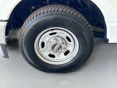 Used 2023 Ford F350 XL w/ XL Chrome Package image 36