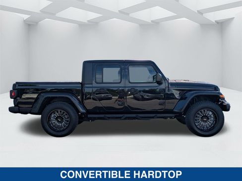 Used 2021 Jeep Gladiator Sport AWD/4WD image 4