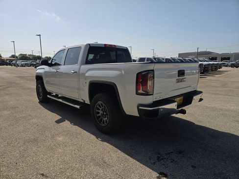 Used 2018 GMC Sierra 1500 SLT w/ Enhanced Driver Alert Package RWD image 5