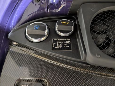 Used 2016 Porsche 911 GT3 RS image 21