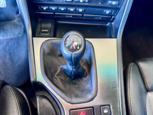 Used 2002 BMW M5 image 20