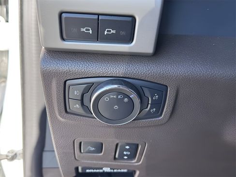 Used 2022 Ford F350 King Ranch w/ King Ranch Ultimate Package image 39