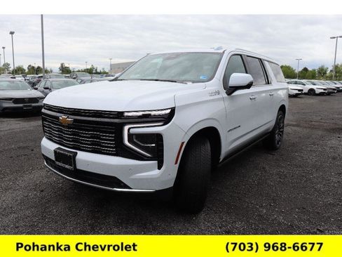 New 2026 Chevrolet Suburban High Country AWD/4WD image 3