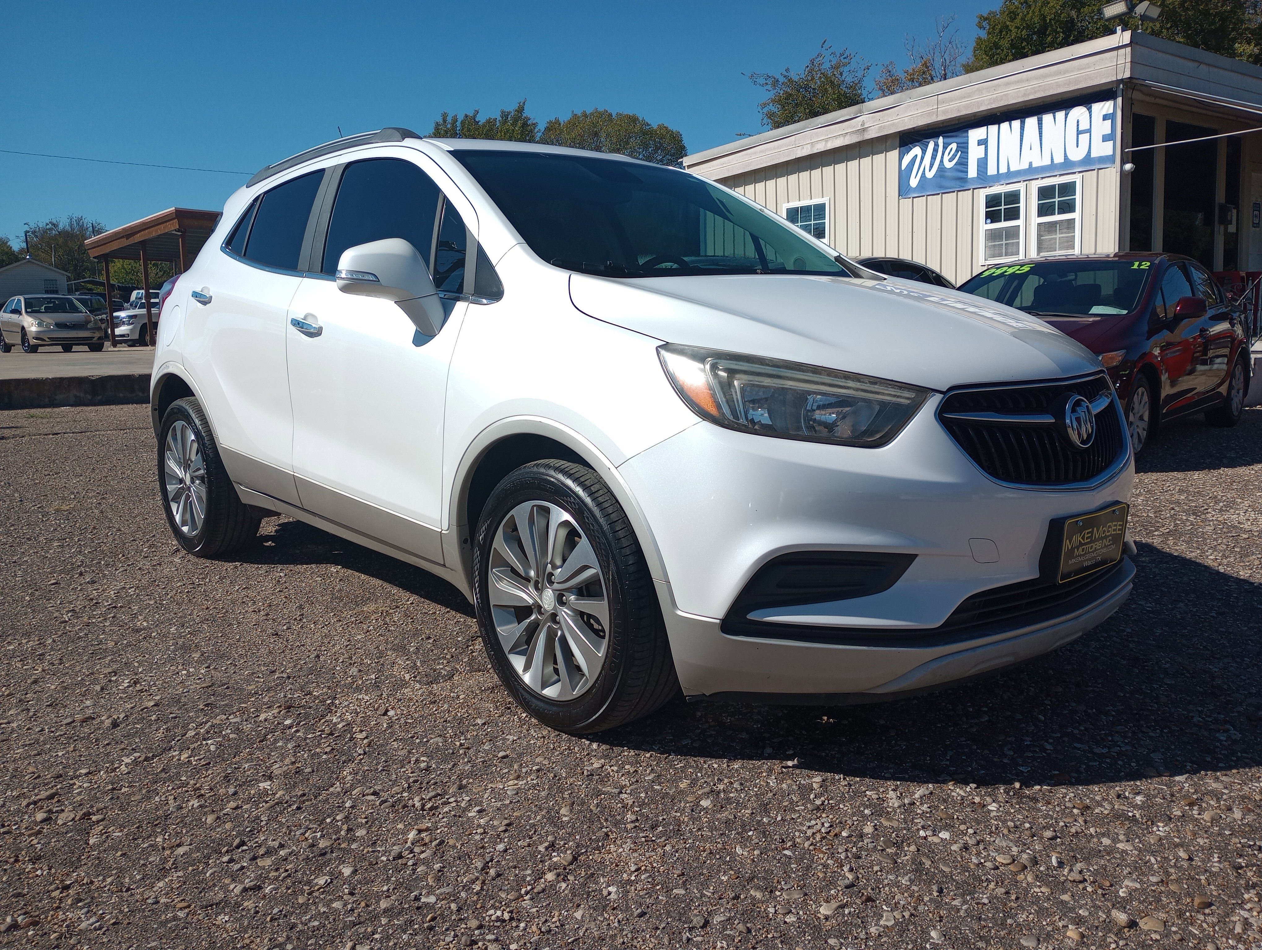 Used 2017 Buick Encore Preferred FWD image 1