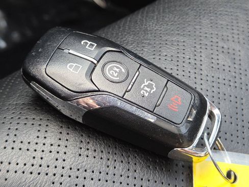 Used 2016 Lincoln MKX Black Label w/ Technology Package AWD/4WD image 29