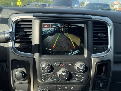 Used 2018 RAM 2500 SLT AWD/4WD image 13