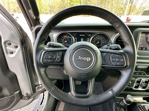 Used 2021 Jeep Wrangler Unlimited Sport image 18